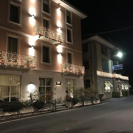 Albergo Grand Italia Quarona 외부 사진